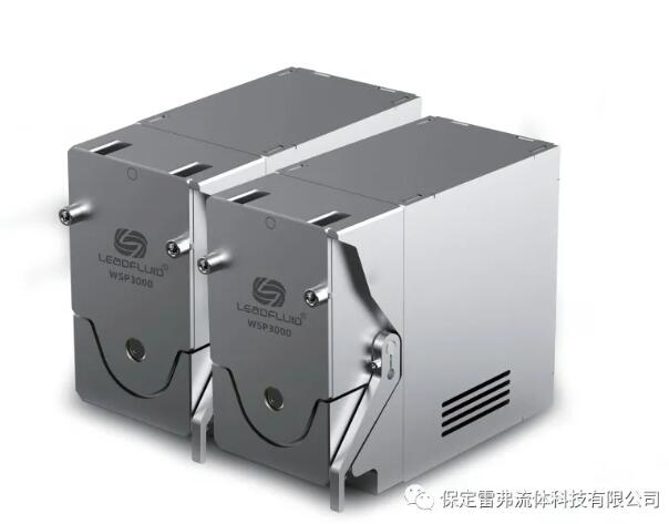 微升蠕動(dòng)泵灌裝照片